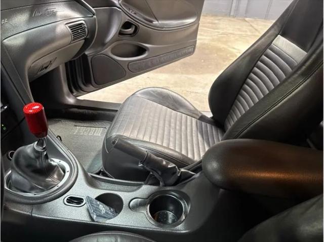 2004 Ford Mustang Mach 1