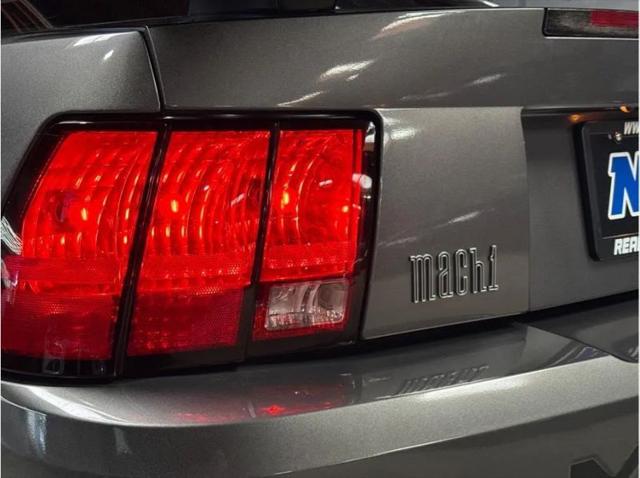 2004 Ford Mustang Mach 1