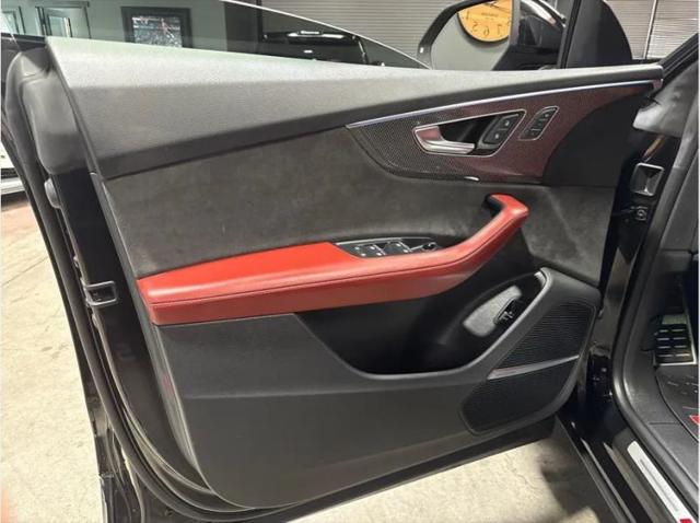 2021 Audi SQ8 Prestige TFSI quattro Tiptronic