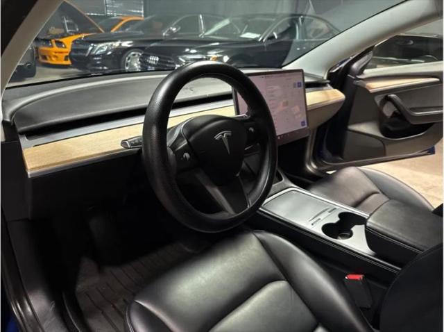 2022 Tesla Model 3 Long Range Dual Motor All-Wheel Drive