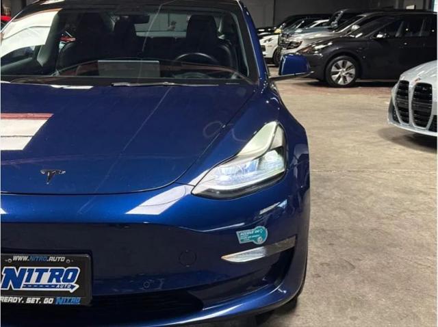 2022 Tesla Model 3 Long Range Dual Motor All-Wheel Drive