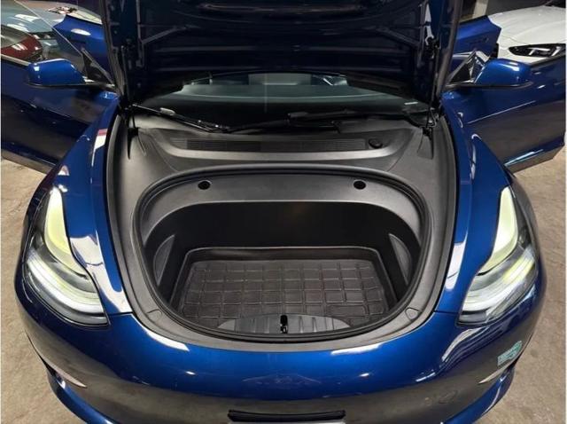2022 Tesla Model 3 Long Range Dual Motor All-Wheel Drive