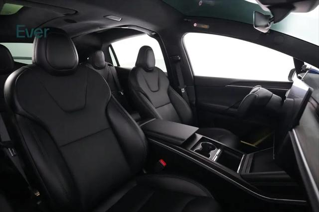 2024 Tesla Model X Long Range