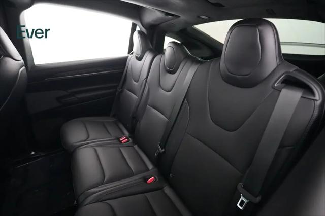 2024 Tesla Model X Long Range