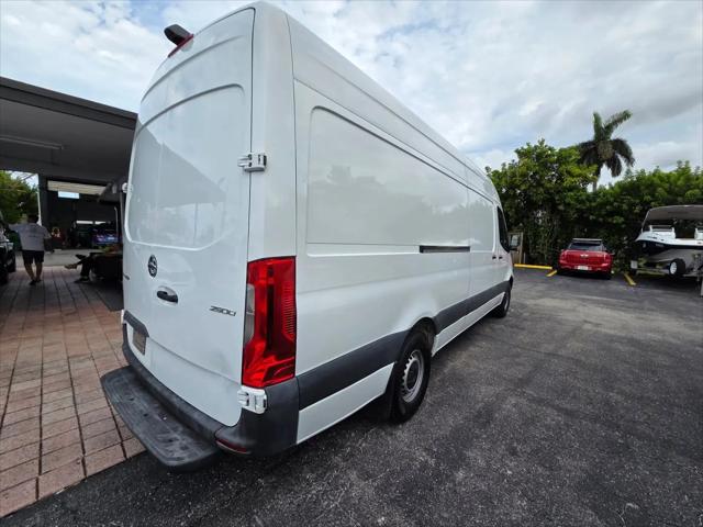 2021 Freightliner Sprinter High Roof I4
