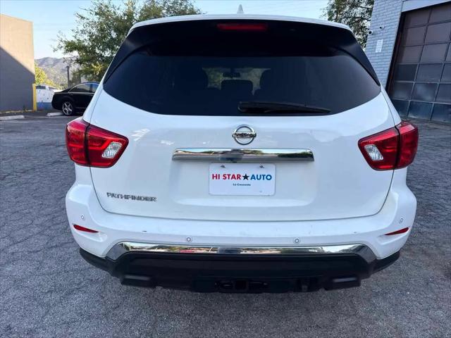 2019 Nissan Pathfinder S