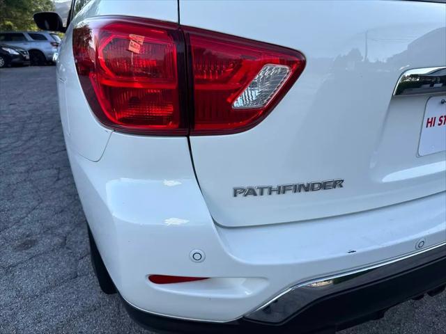 2019 Nissan Pathfinder S