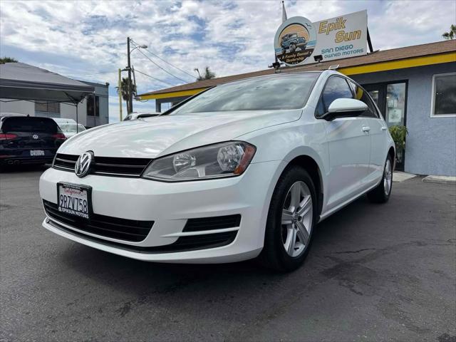 2017 Volkswagen Golf TSI Wolfsburg Edition 4-Door