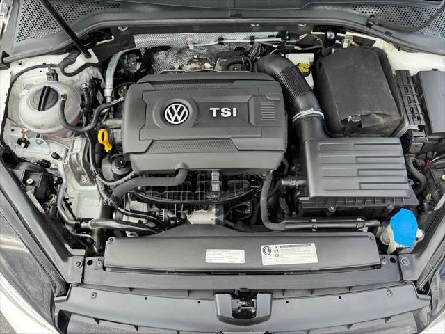 2017 Volkswagen Golf TSI Wolfsburg Edition 4-Door