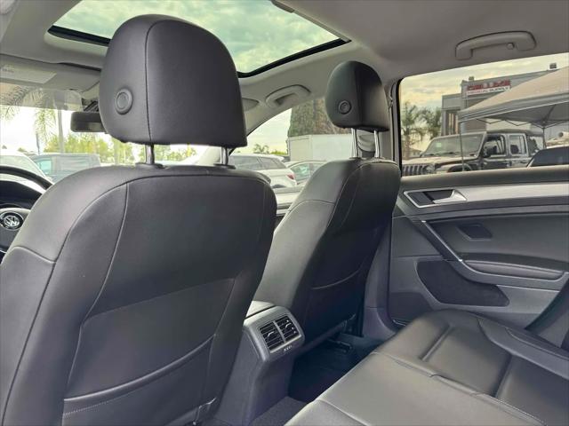 2017 Volkswagen Golf TSI Wolfsburg Edition 4-Door