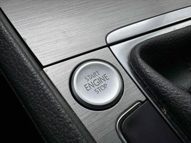 2017 Volkswagen Golf TSI Wolfsburg Edition 4-Door