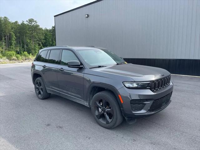2023 Jeep Grand Cherokee Altitude X 4x4 for sale in New Bern, NC