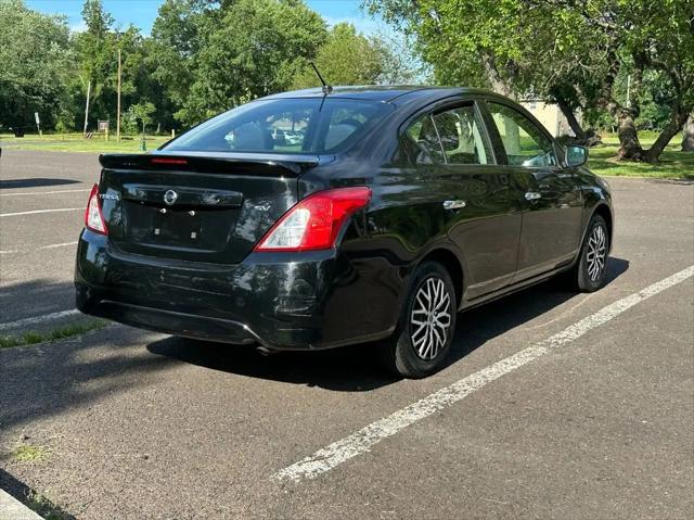 2019 Nissan Versa 1.6 SV
