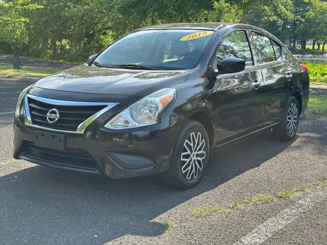 2019 Nissan Versa 1.6 SV
