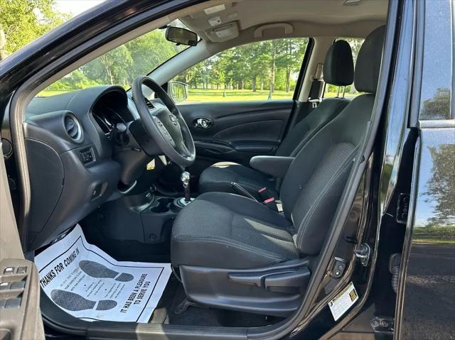 2019 Nissan Versa 1.6 SV