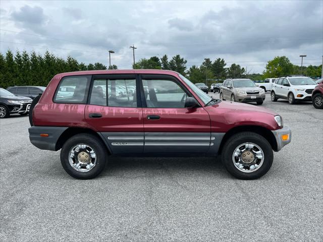 1999 Toyota RAV4 Base 1999 Toyota RAV4 Base