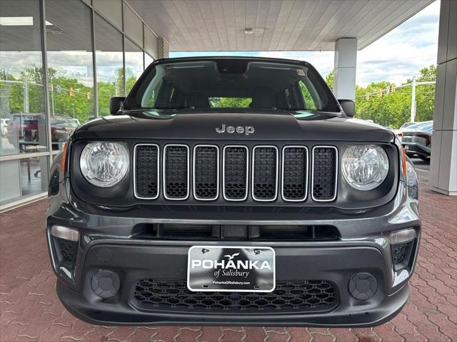 2023 Jeep Renegade Latitude 4x4 2023 Jeep Renegade Latitude 4x4