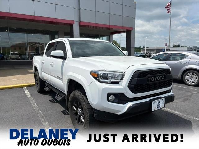 2017 Toyota Tacoma SR5 V6 2017 Toyota Tacoma SR5 V6