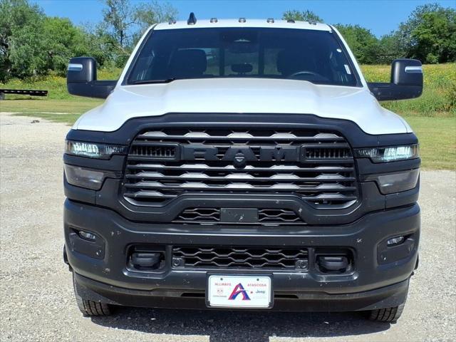 2026 RAM Ram 3500 RAM 3500 TRADESMAN CREW CAB 4X4 8 BOX