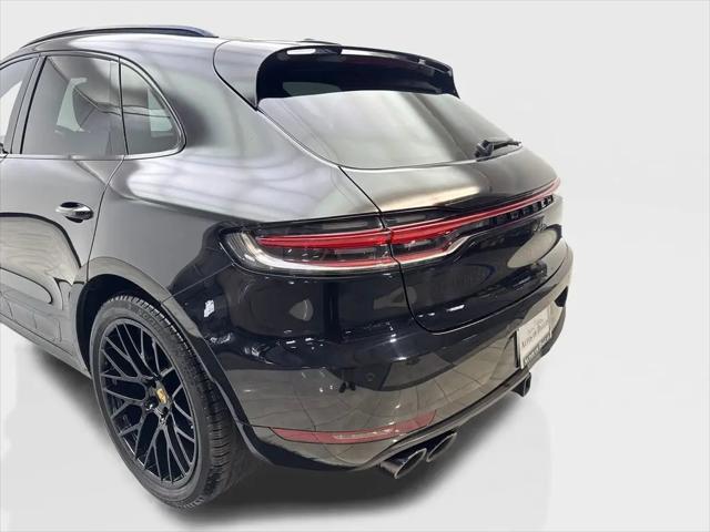2020 Porsche Macan Turbo