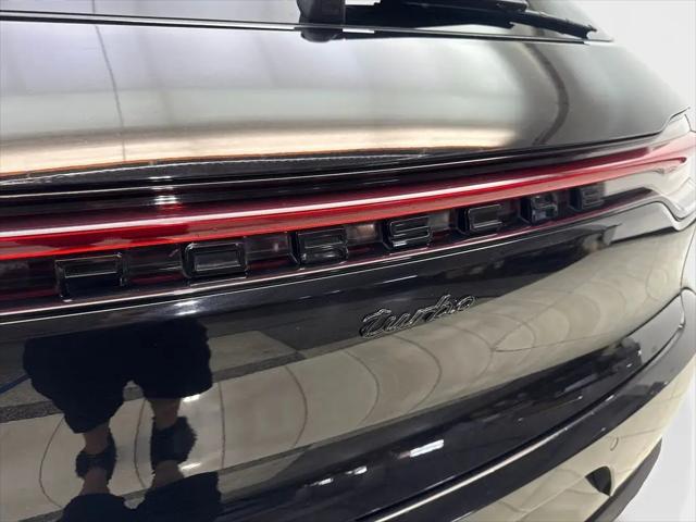2020 Porsche Macan Turbo