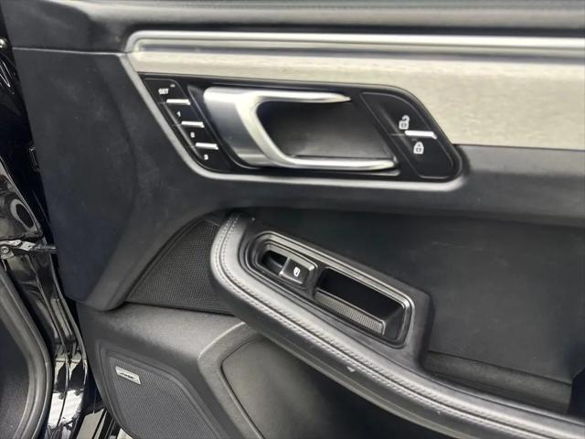 2020 Porsche Macan Turbo
