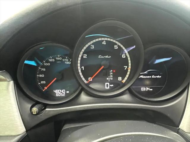 2020 Porsche Macan Turbo