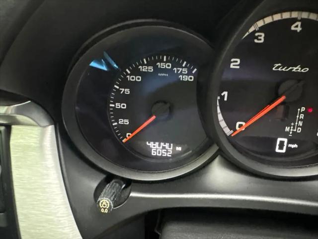 2020 Porsche Macan Turbo