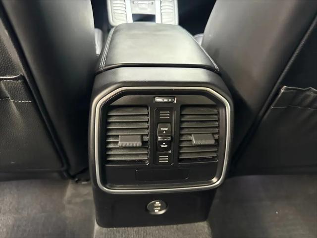2020 Porsche Macan Turbo