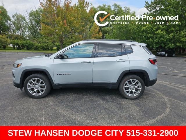 2024 Jeep Compass Latitude Lux FWD for sale in Urbandale, IA