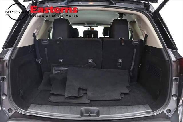 2025 Nissan Pathfinder SV FWD