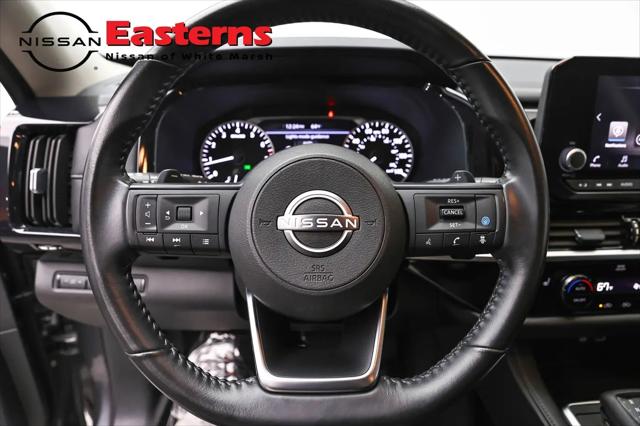 2025 Nissan Pathfinder SV FWD