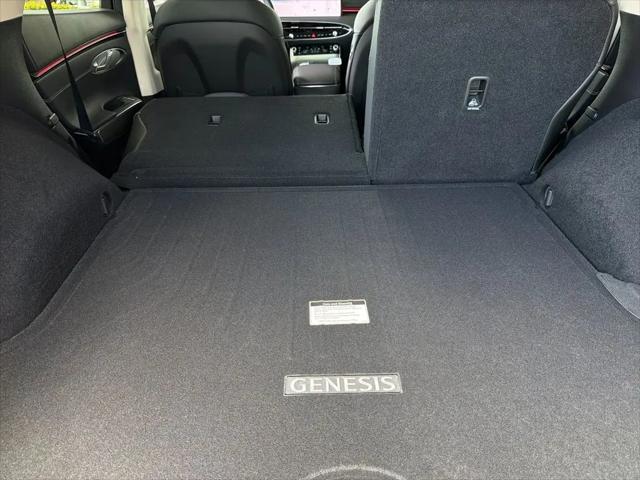 2026 Genesis GV70 2.5T Select