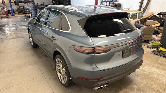 2020 Porsche Cayenne Cayenne
