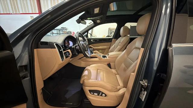2020 Porsche Cayenne Cayenne