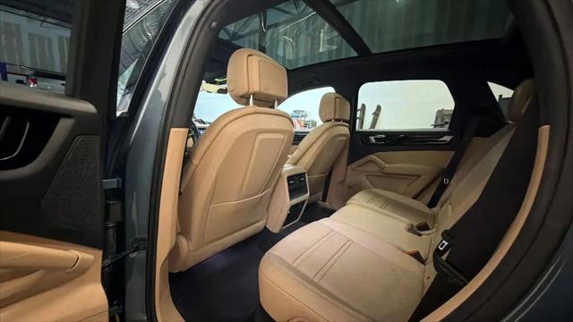 2020 Porsche Cayenne Cayenne
