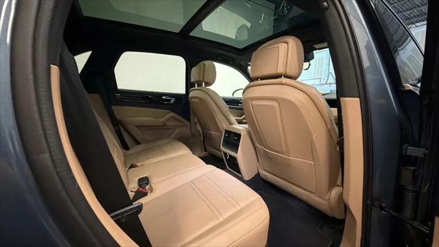 2020 Porsche Cayenne Cayenne