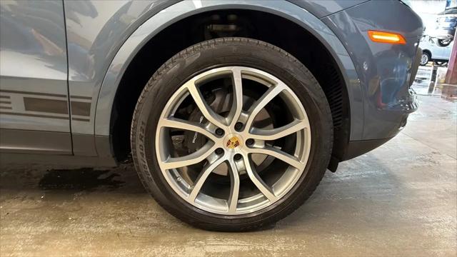 2020 Porsche Cayenne Cayenne