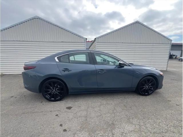 2024 Mazda Mazda3 2.5 S Carbon Edition