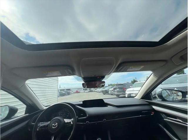 2024 Mazda Mazda3 2.5 S Carbon Edition