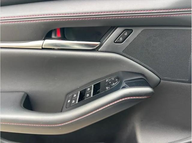 2024 Mazda Mazda3 2.5 S Carbon Edition