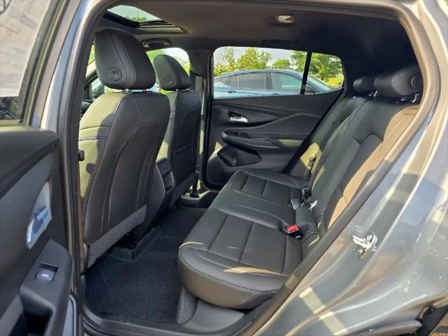 2026 Buick NV Sport Touring FWD