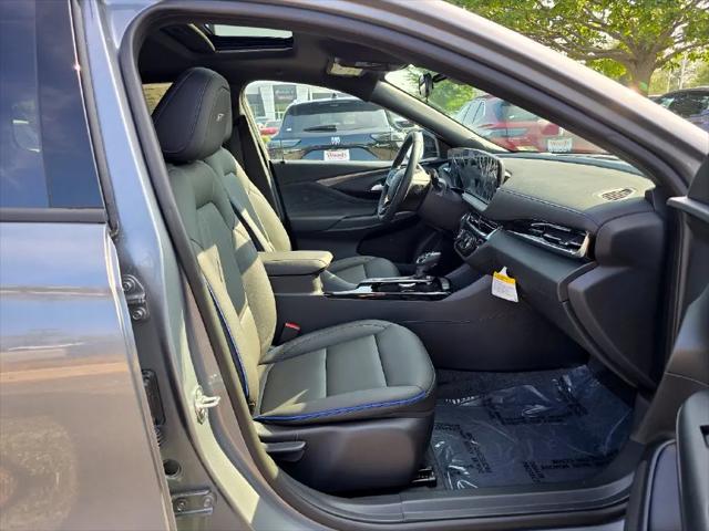2026 Buick NV Sport Touring FWD