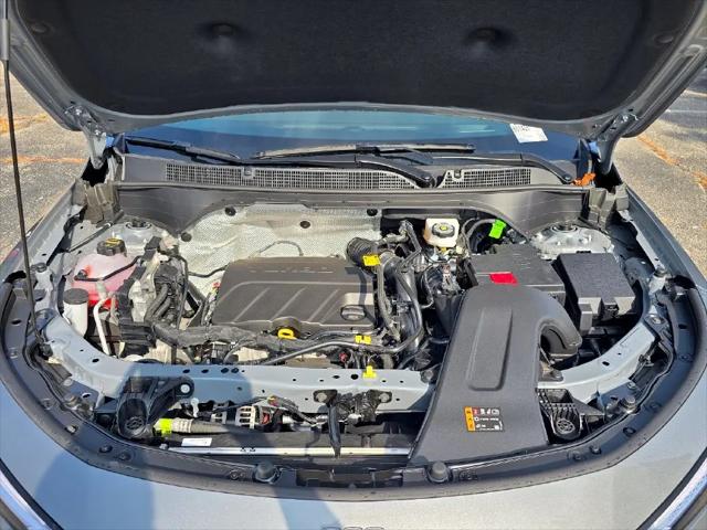 2026 Buick NV Sport Touring FWD