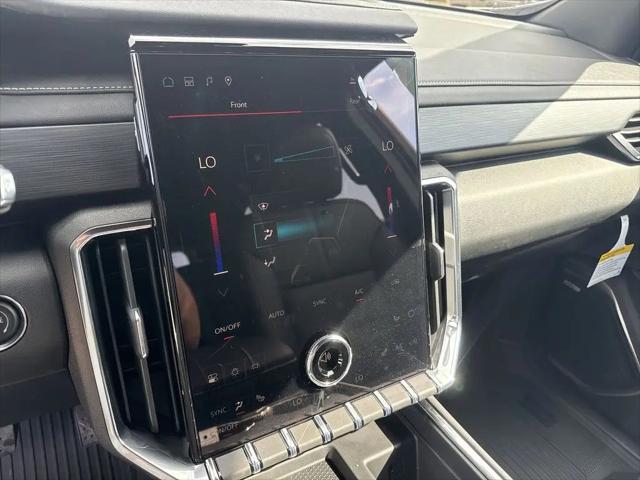 2026 GMC Acadia Elevation AWD