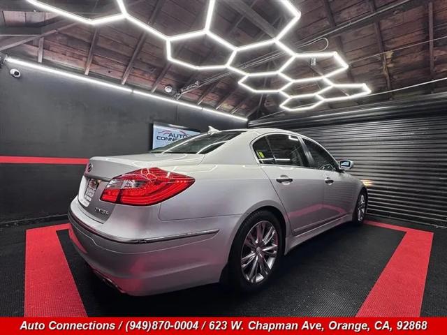 2012 Hyundai Genesis 3.8