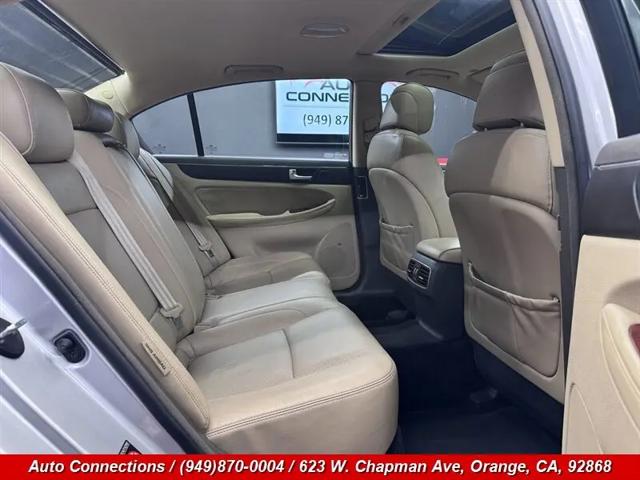 2012 Hyundai Genesis 3.8
