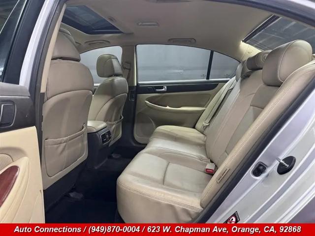 2012 Hyundai Genesis 3.8
