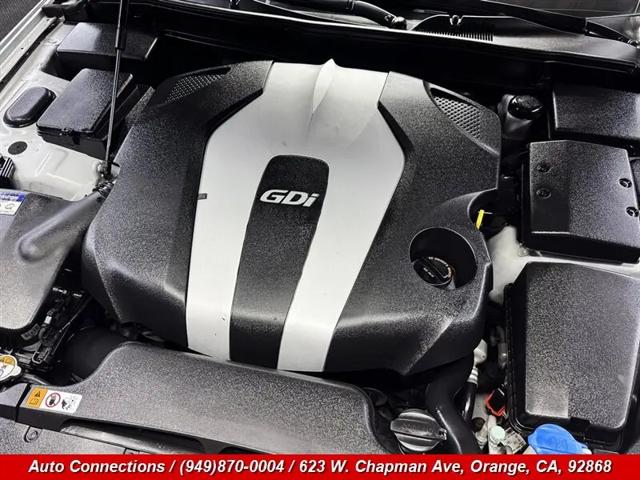 2012 Hyundai Genesis 3.8