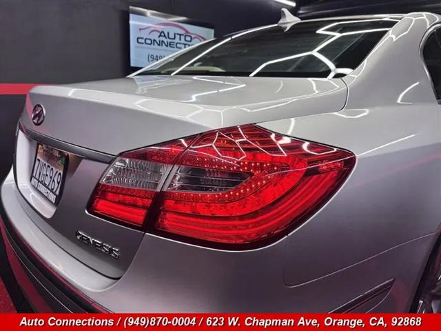 2012 Hyundai Genesis 3.8